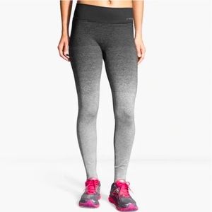 Brooks running leggings